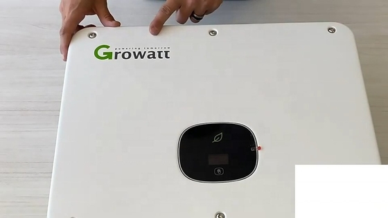 販売前プロジェクト設計のための10Kwグロワットインバーター 地面設置と230V380V出力